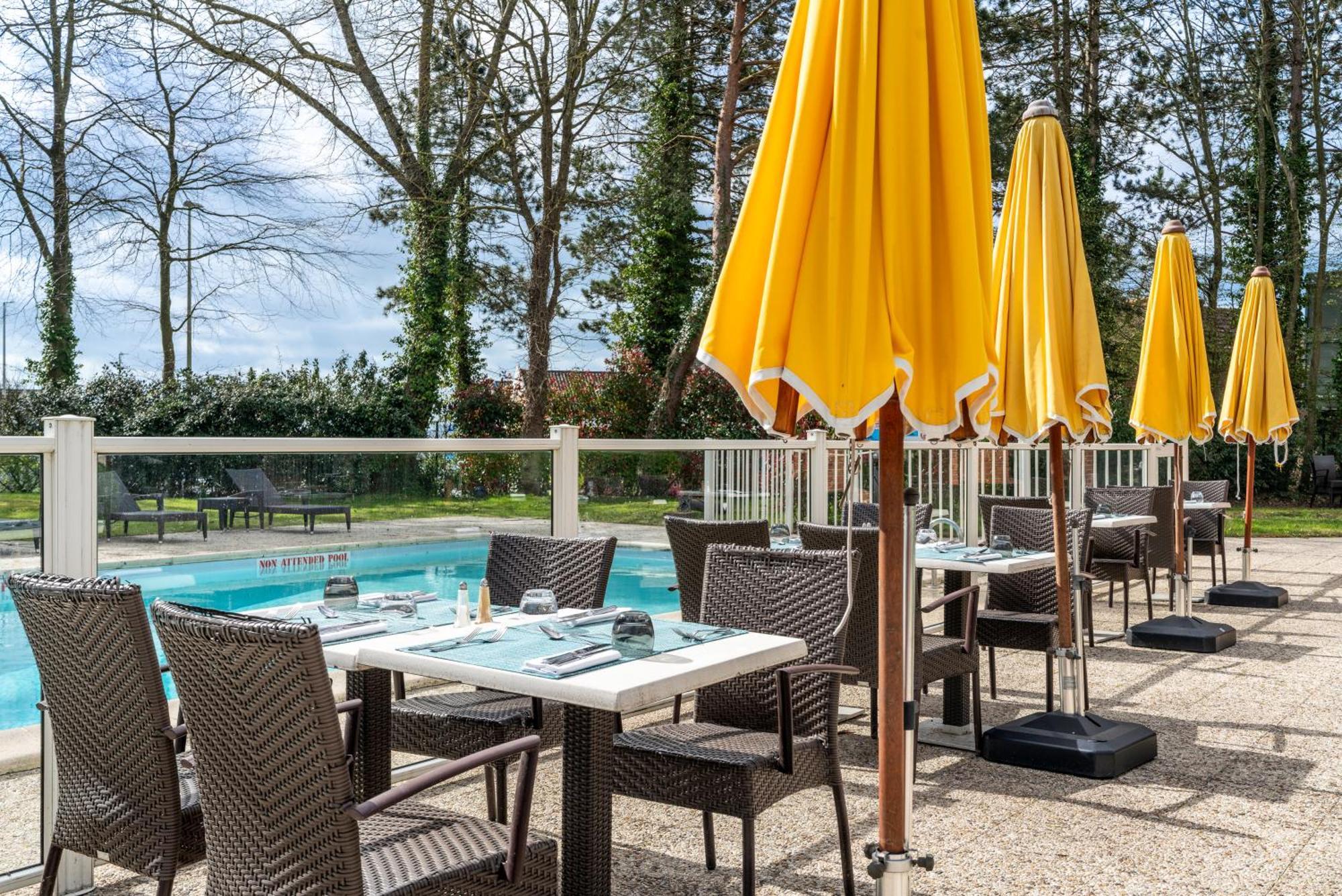 Ibis Styles Lisieux Normandie Exterior photo