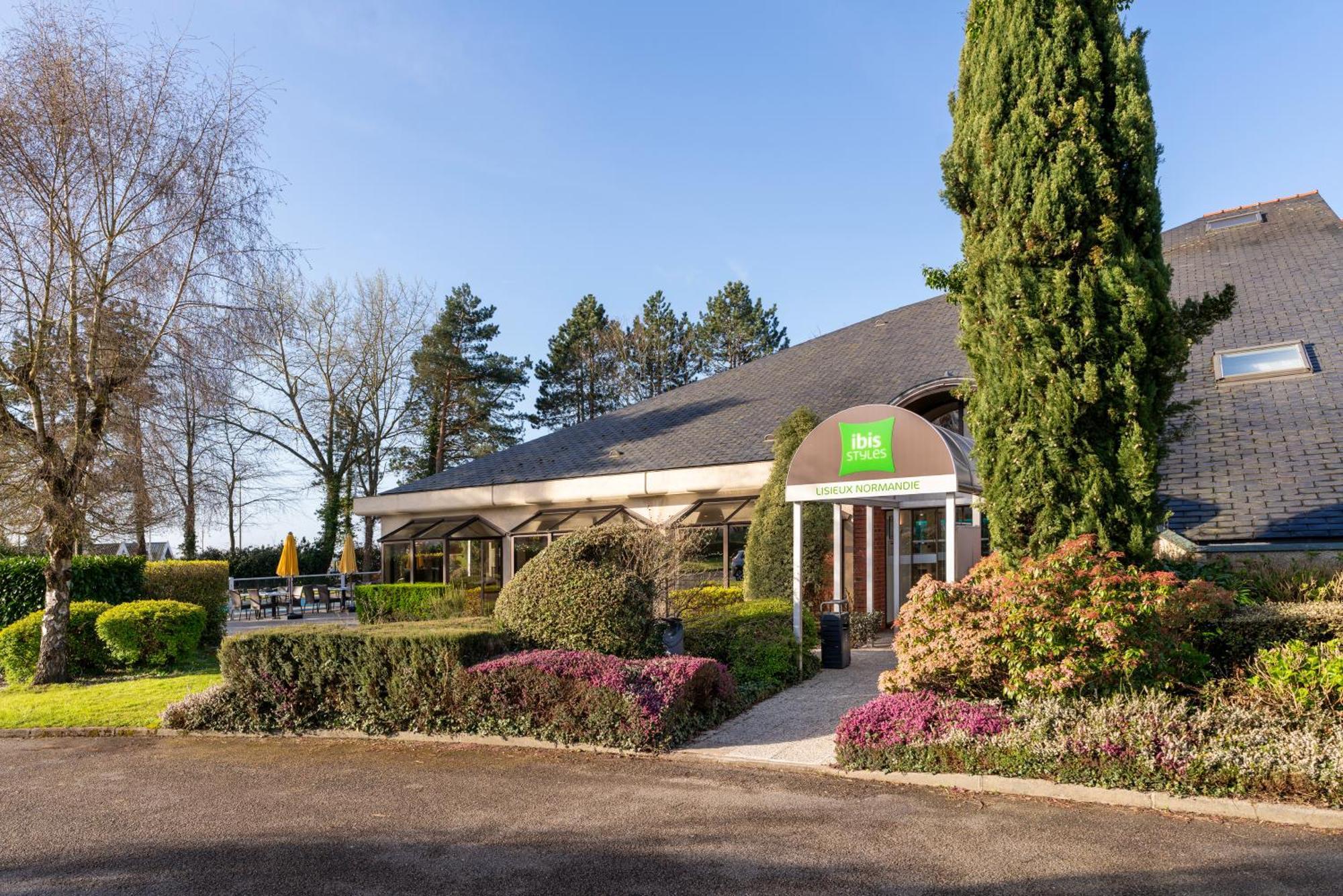 Ibis Styles Lisieux Normandie Exterior photo